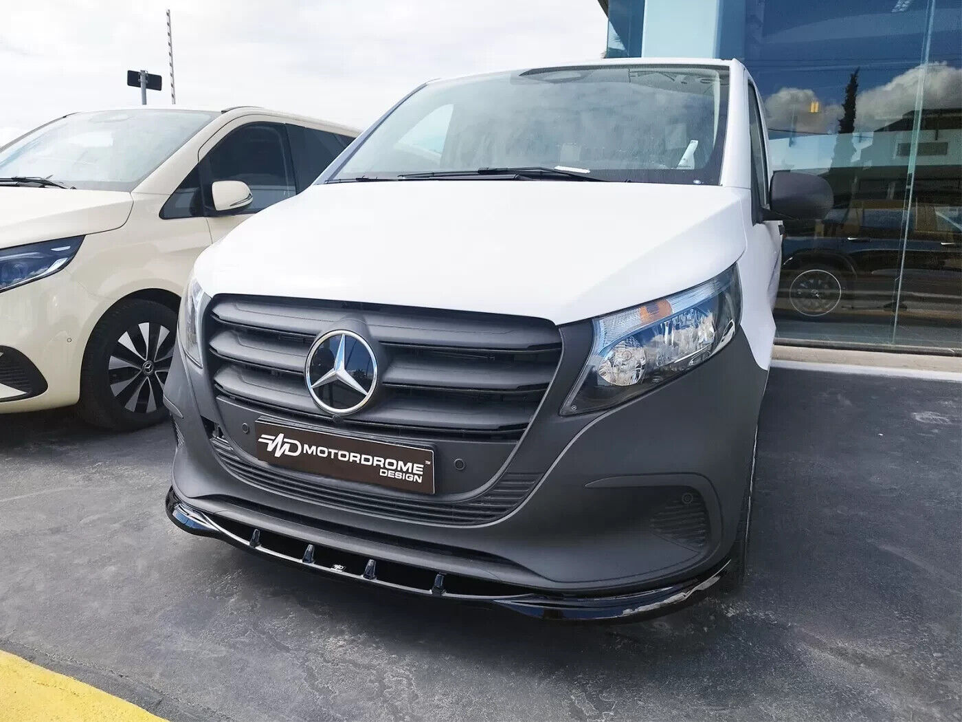 Motordrome Design Front Bumper Splitter Mercedes Vito W447 Facelift 2024+ Gloss